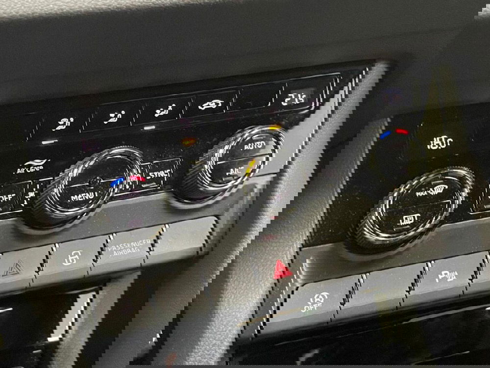 Skoda Karoq usata a Como (19)