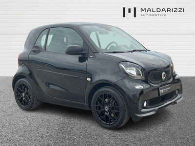smart Fortwo Cabrio 90 0.9 T twinamic cabrio Superpassion del 2019 usata a Trani