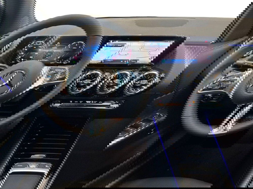 Mercedes-Benz GLA SUV nuova a Rimini (11)