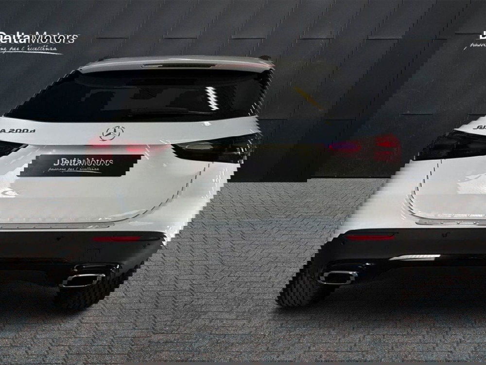 Mercedes-Benz GLA SUV nuova a Rimini (4)