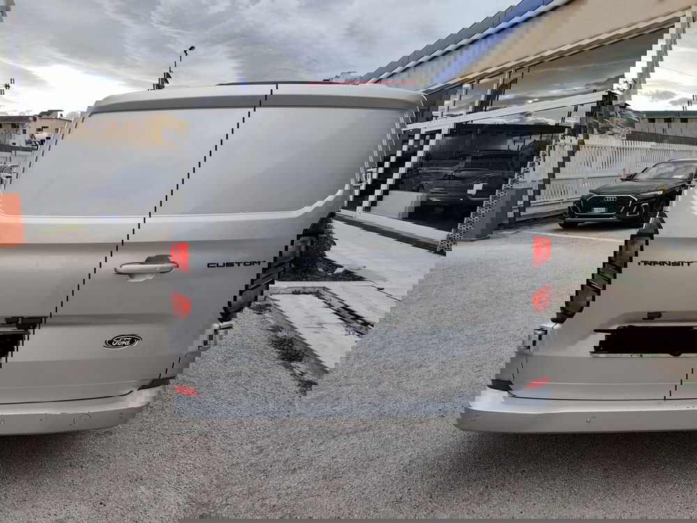 Ford Transit Custom Furgone usata a Foggia (2)