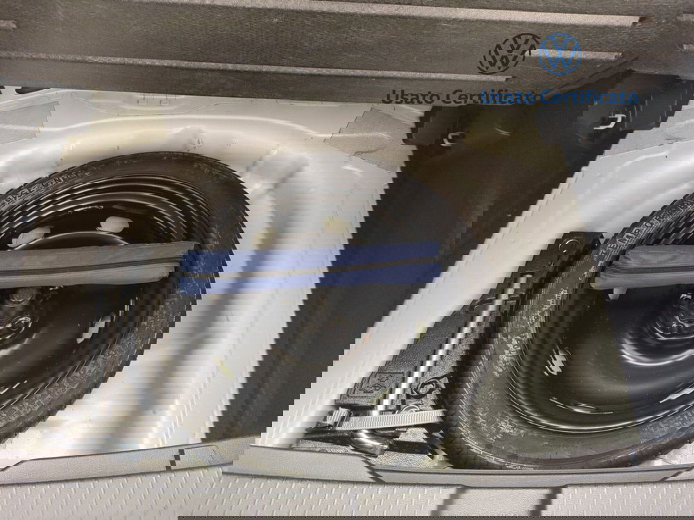 Volkswagen T-Roc usata a Avellino (13)