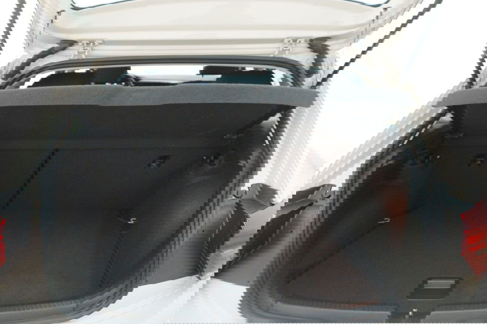 Volkswagen Polo usata a Torino (7)