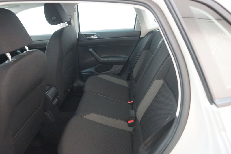 Volkswagen Polo usata a Torino (8)