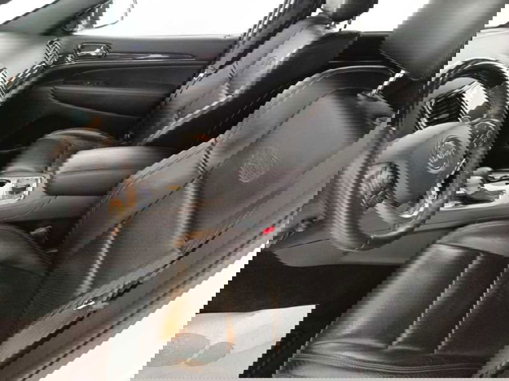 Jeep Grand Cherokee usata a Treviso (11)