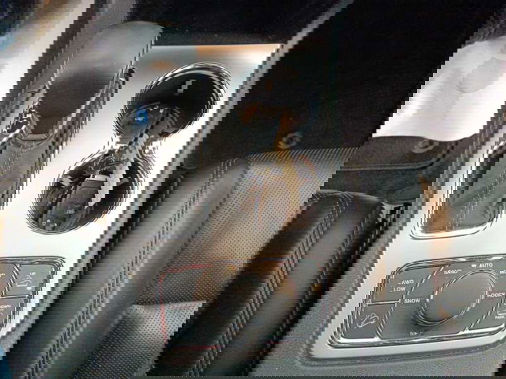 Jeep Grand Cherokee usata a Treviso (19)