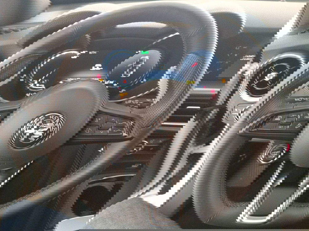 Alfa Romeo Stelvio usata a Treviso (14)