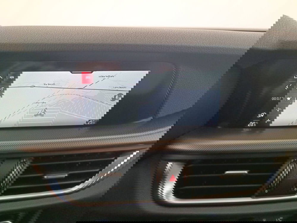 Alfa Romeo Stelvio usata a Treviso (17)