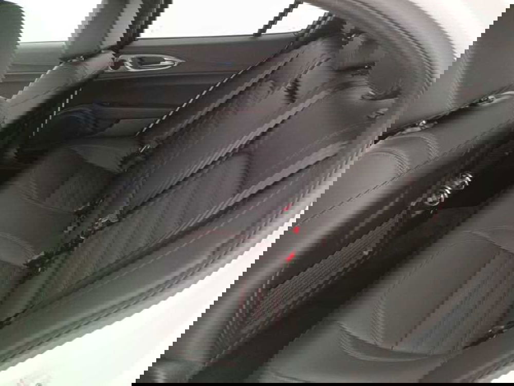 Alfa Romeo Giulia usata a Treviso (13)