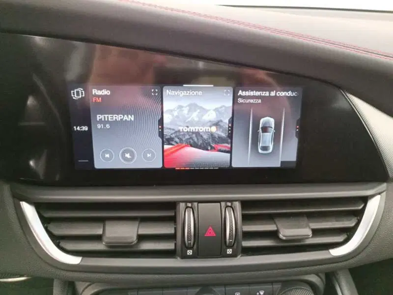 Alfa Romeo Giulia usata a Treviso (17)
