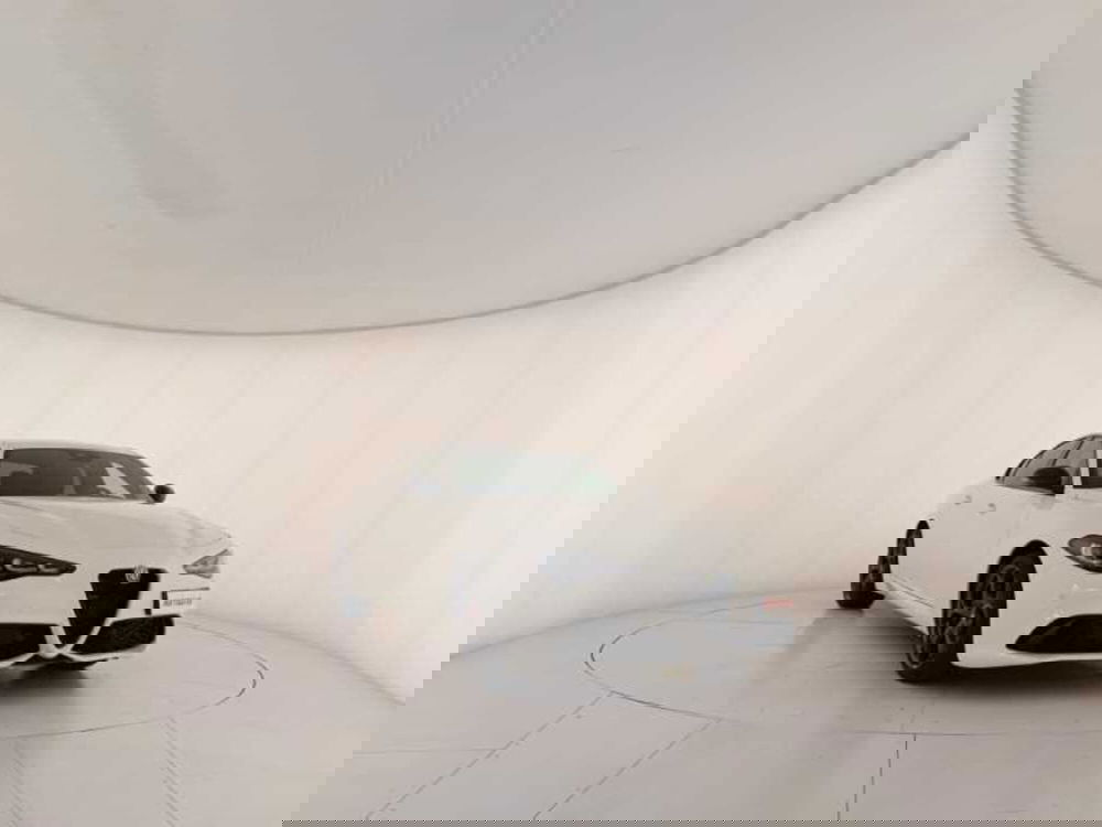 Alfa Romeo Giulia usata a Treviso (3)