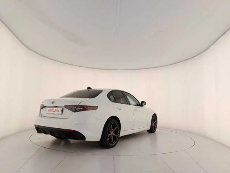 Alfa Romeo Giulia usata a Treviso (6)