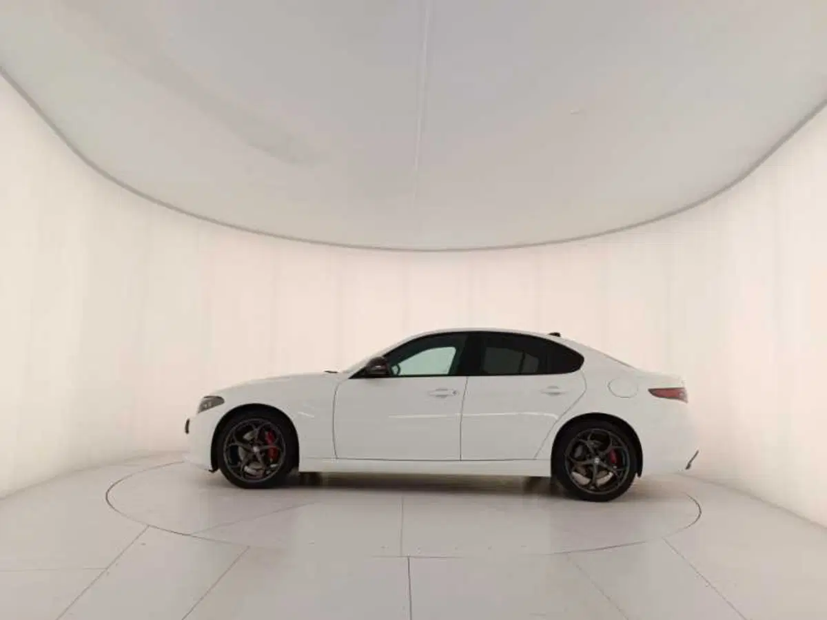 Alfa Romeo Giulia usata a Treviso (8)