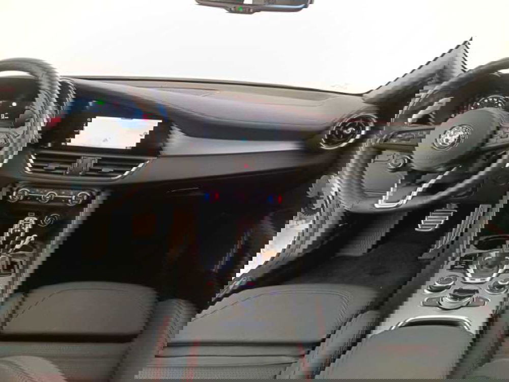 Alfa Romeo Giulia usata a Treviso (9)