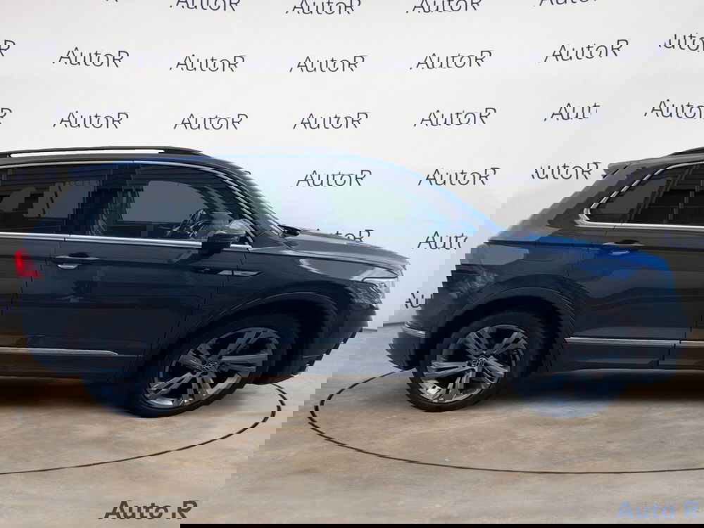 Volkswagen Tiguan usata a Potenza (5)