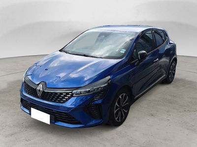 Renault Clio TCe 90 CV 5 porte Techno del 2024 usata a Colleferro