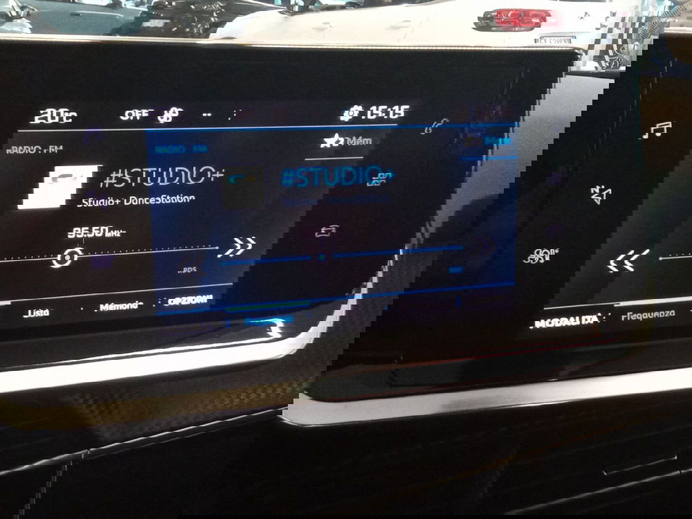 Peugeot 2008 usata a Rimini (16)