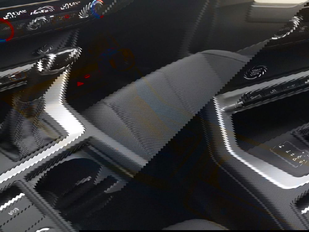 Audi Q3 Sportback usata a Bari (11)