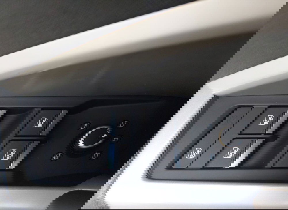 Audi Q3 Sportback usata a Bari (19)