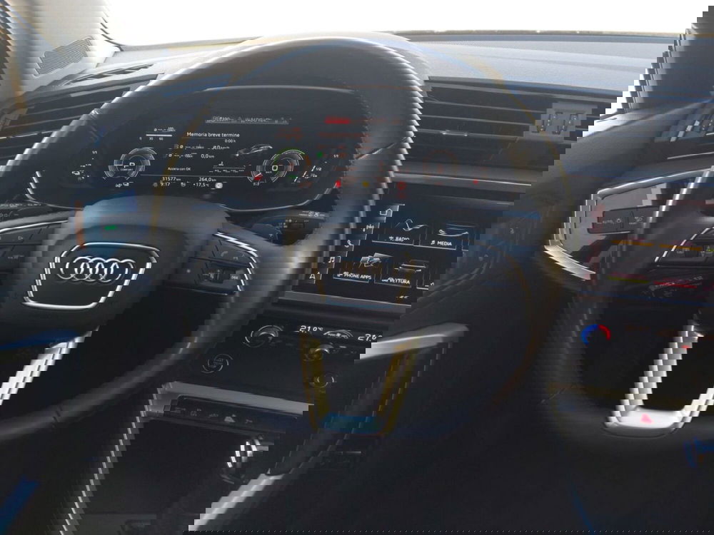 Audi Q3 Sportback usata a Bari (3)