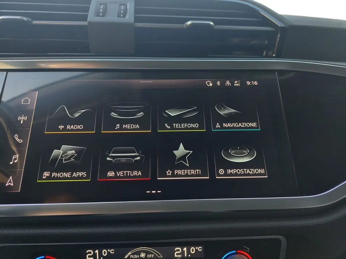 Audi Q3 Sportback usata a Bari (6)