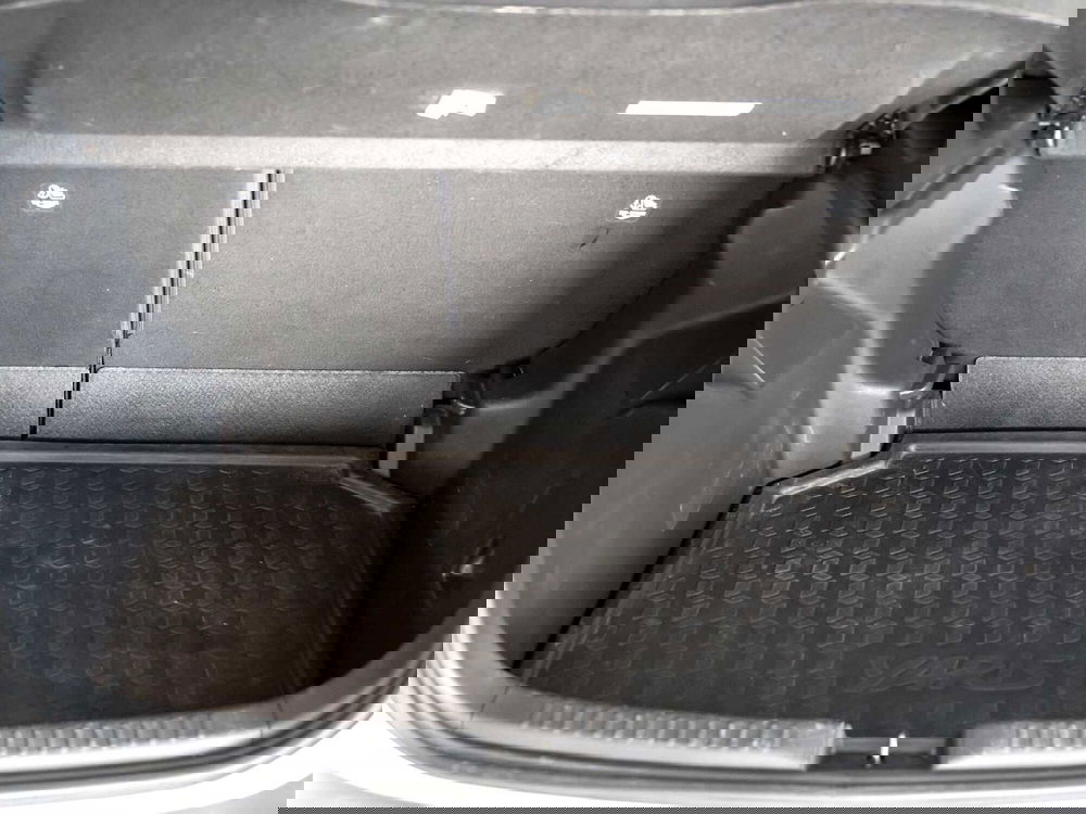 Toyota Yaris usata a Foggia (11)