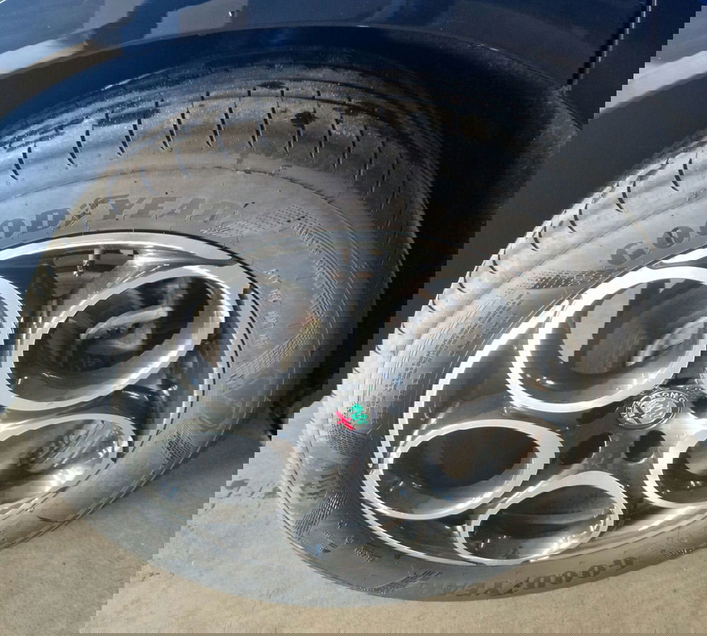 Alfa Romeo Tonale usata a Terni (7)