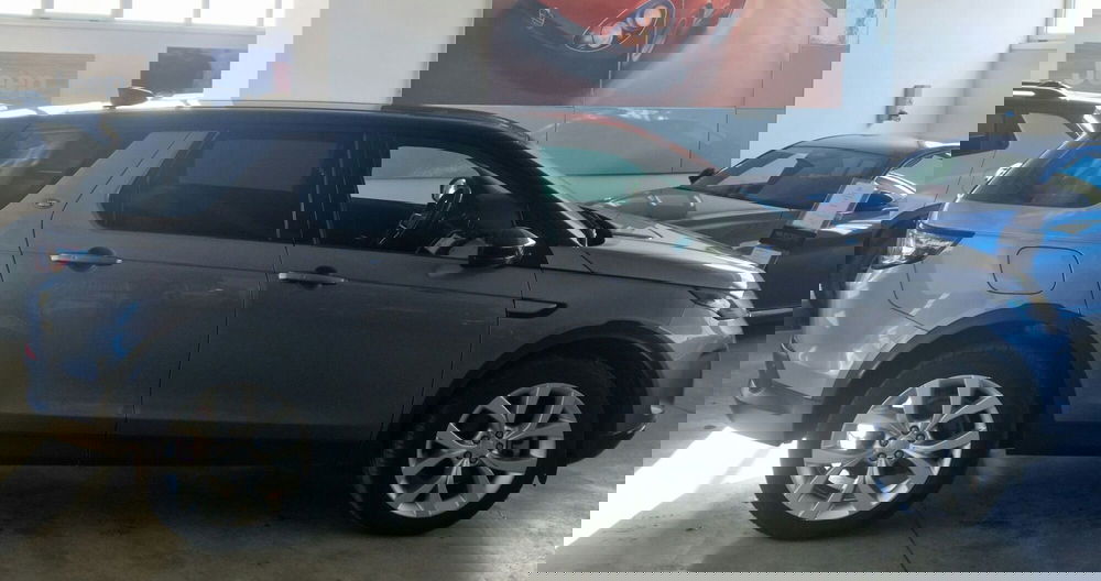 Land Rover Discovery Sport usata a Terni (3)