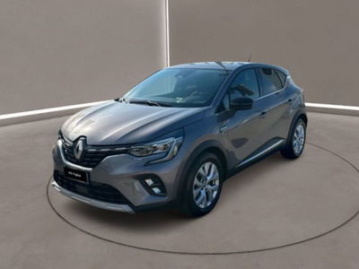 Renault Captur Full Hybrid E-Tech 145 CV Intens del 2022 usata a Caltanissetta