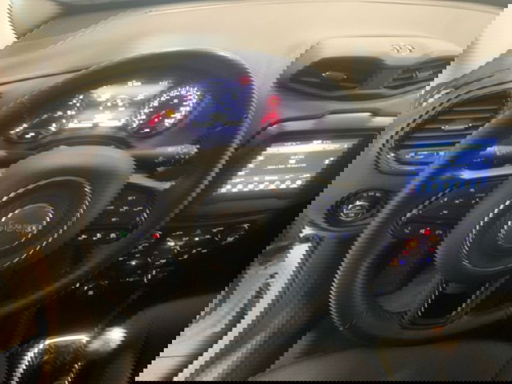 Jeep Renegade usata a Livorno (12)