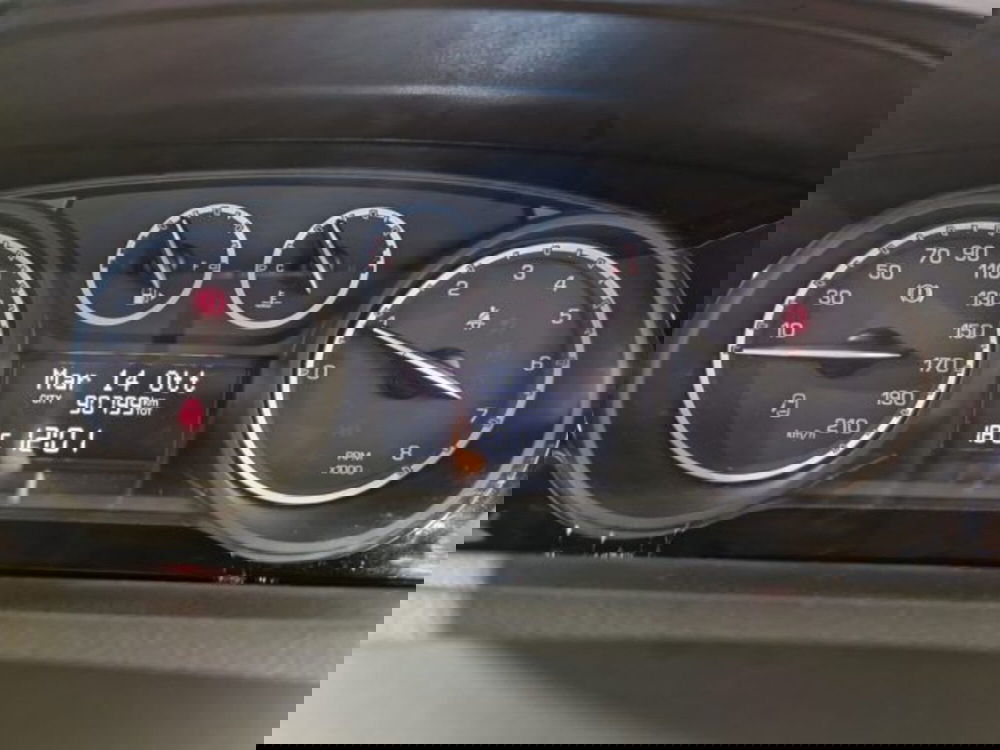 Lancia Ypsilon usata a Livorno (16)