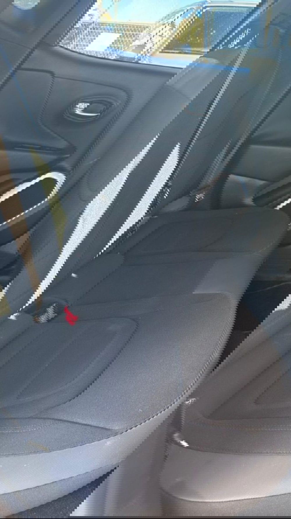 Jeep Renegade usata a Livorno (7)