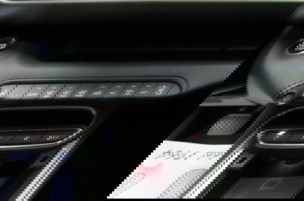 Jeep Avenger nuova a Milano (10)