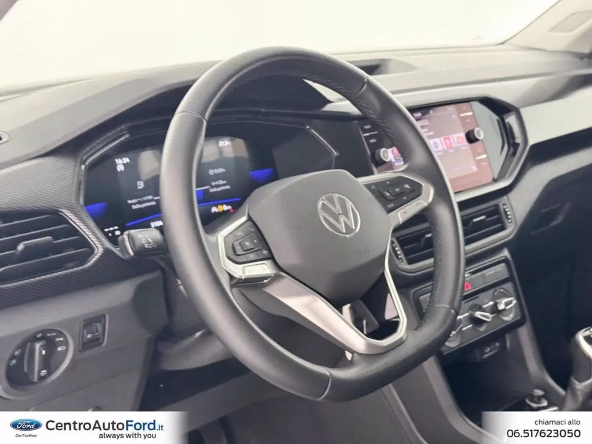 Volkswagen T-Cross usata a Roma (12)