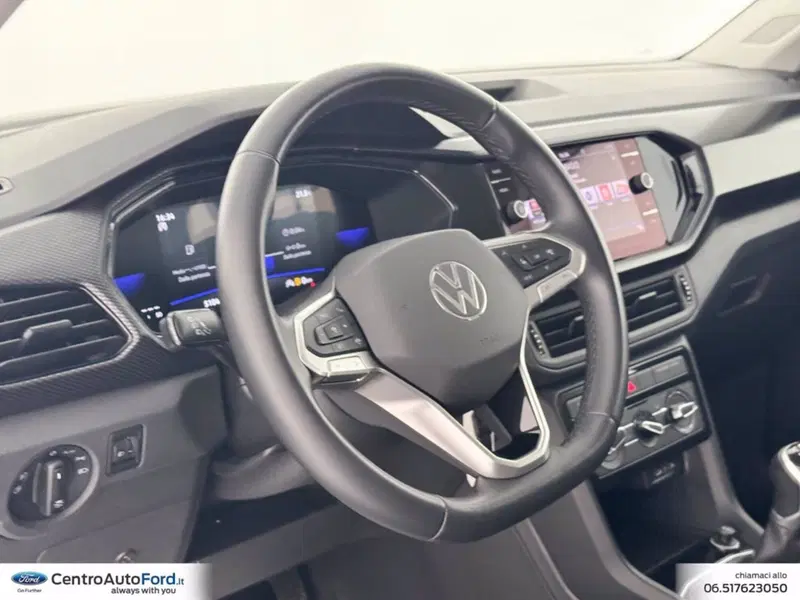 Volkswagen T-Cross usata a Roma (12)