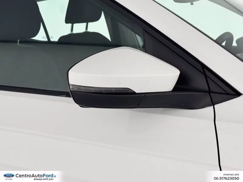 Volkswagen T-Cross usata a Roma (16)