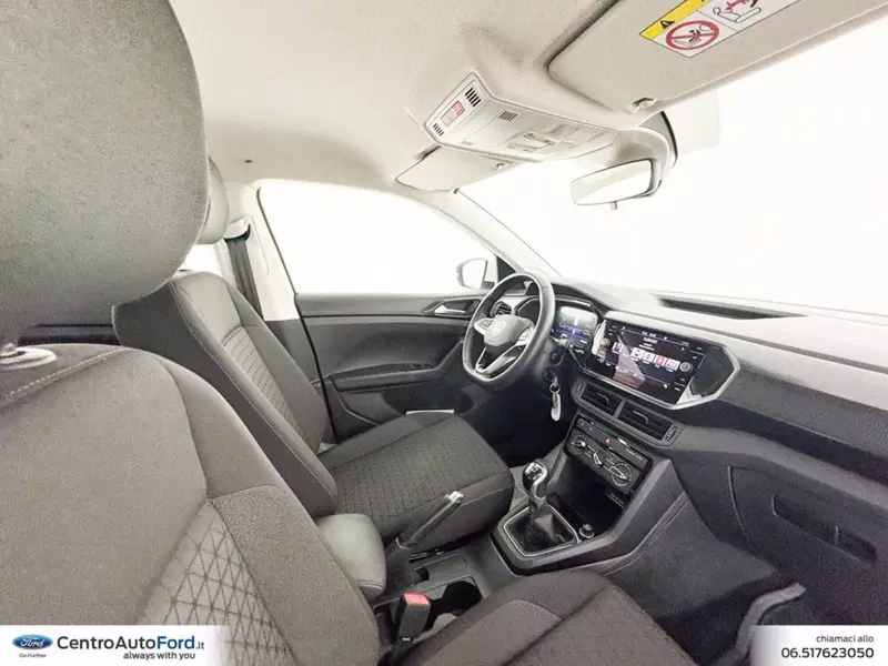 Volkswagen T-Cross usata a Roma (6)