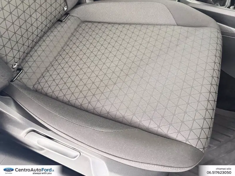 Volkswagen T-Cross usata a Roma (8)