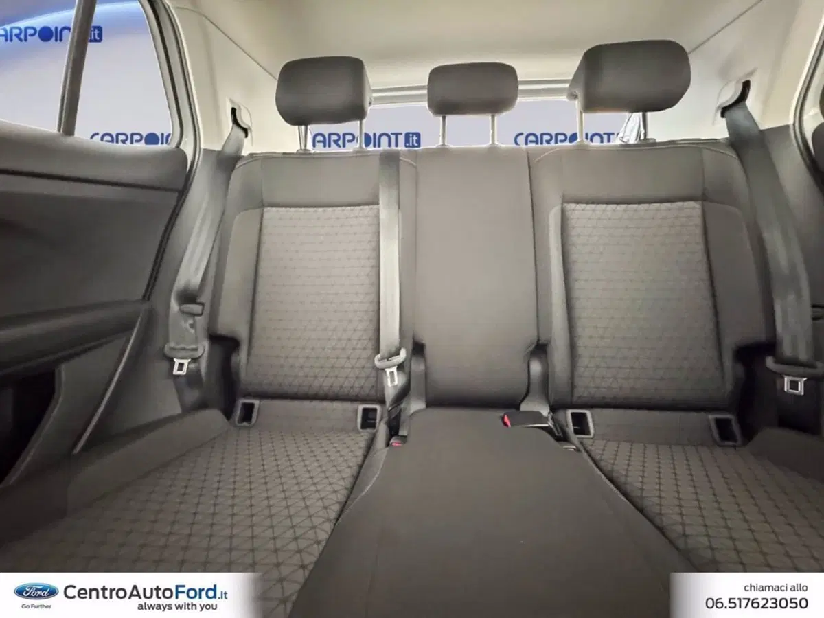 Volkswagen T-Cross usata a Roma (9)