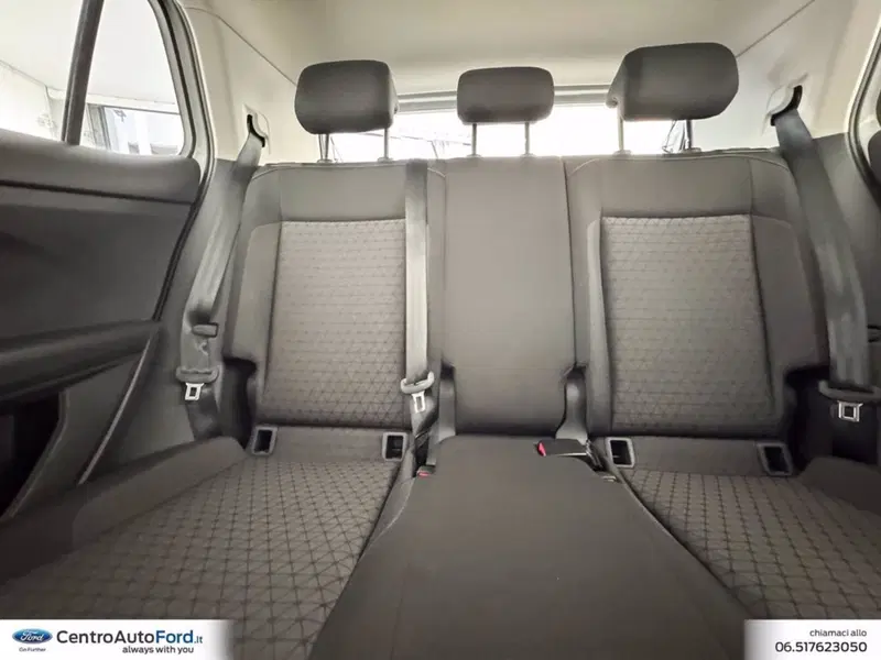 Volkswagen T-Cross usata a Roma (9)