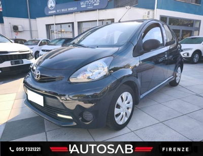 Toyota Aygo 1.0 12V VVT-i 5 porte Lounge Connect del 2013 usata a Firenze