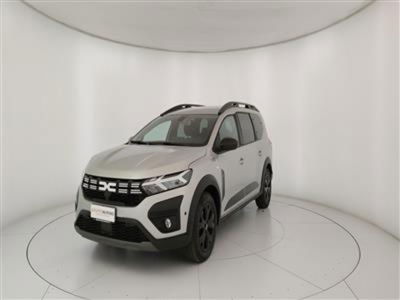 Dacia Jogger 1.0 tce Extreme UP Gpl 100cv 7p.ti del 2023 usata a Bari