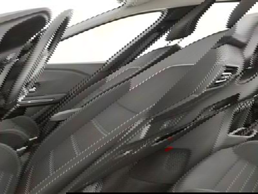 Dacia Jogger usata a Bari (13)