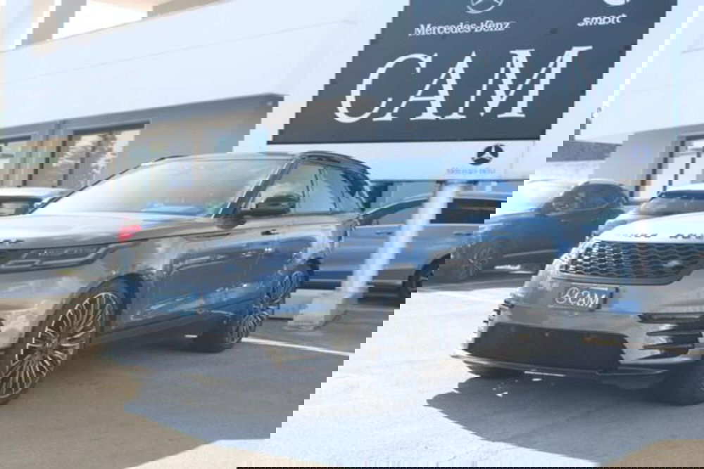 Land Rover Range Rover Velar usata a Lecce (2)