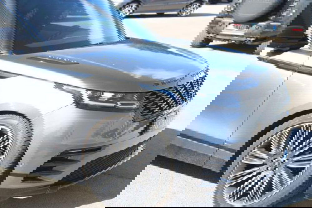 Land Rover Range Rover Velar usata a Lecce (3)