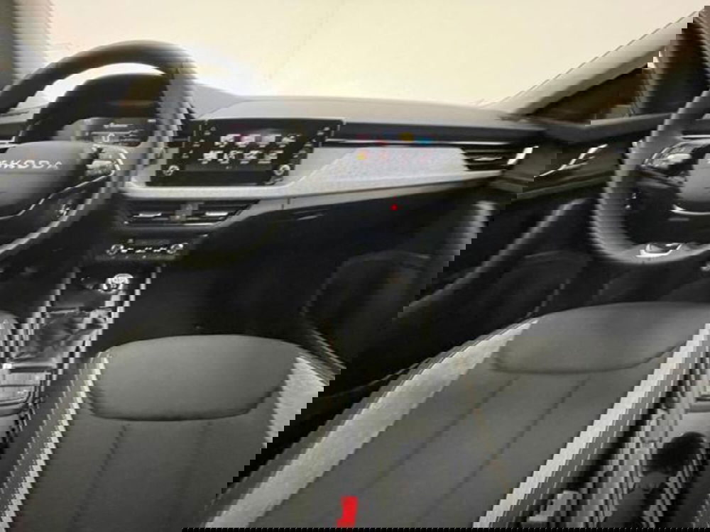 Skoda Kamiq nuova a Como (4)