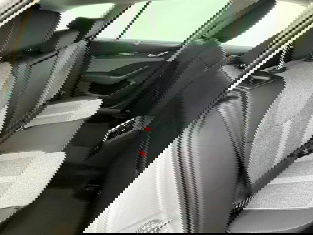 Skoda Octavia Station Wagon nuova a Como (5)