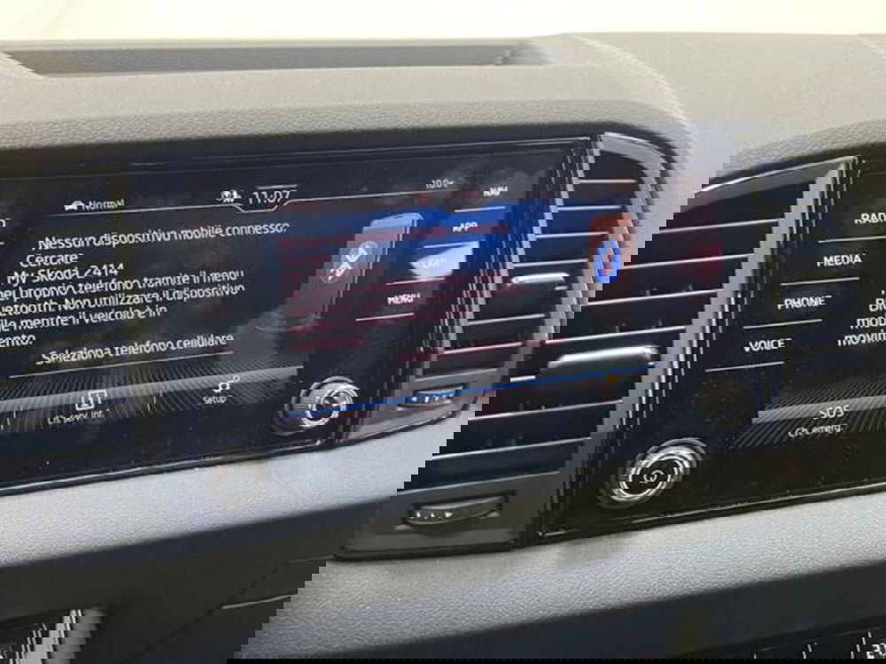 Skoda Karoq usata a Como (14)