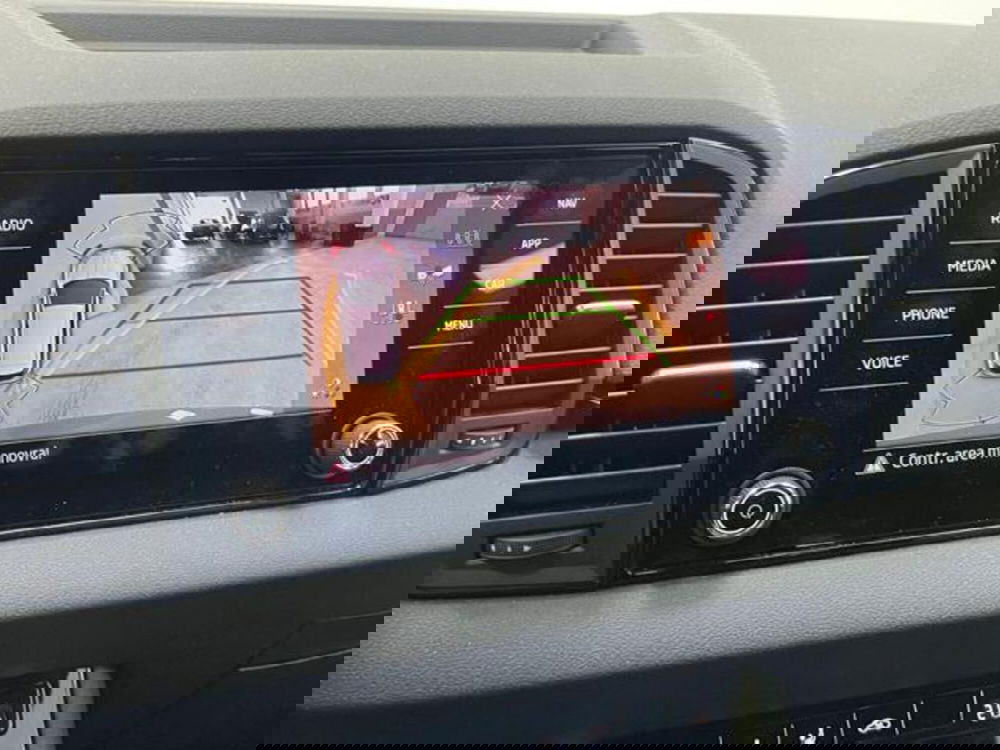 Skoda Karoq usata a Como (18)