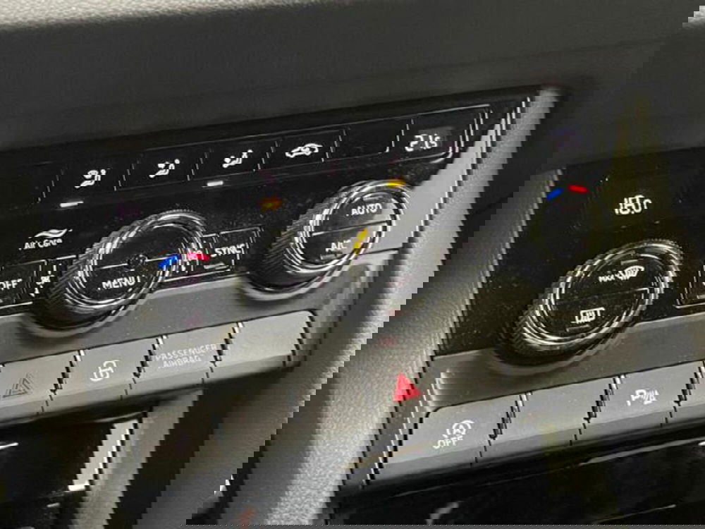 Skoda Karoq usata a Como (19)